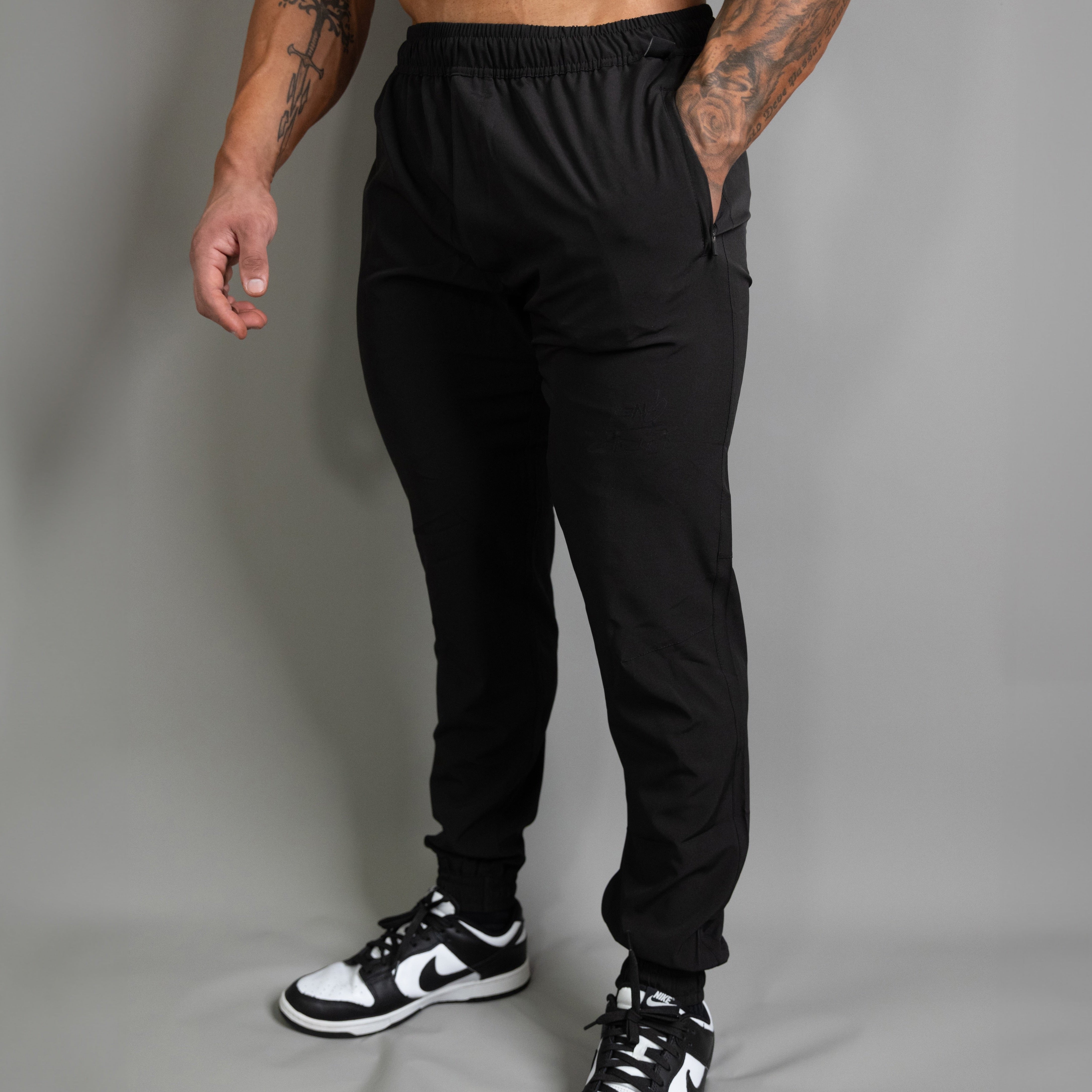 IR Tech Jogger Black